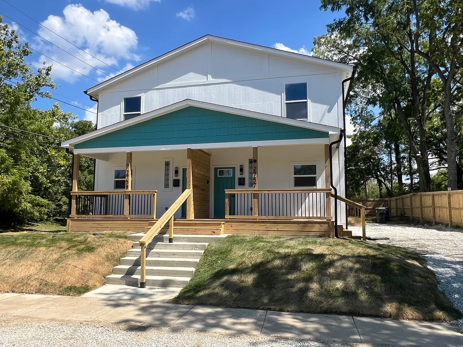 3 bed, 2.5 bath, 1440 sqft, $2,295 — Photo 1