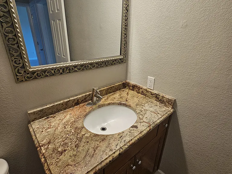 1233 Rockwood Ct — Photo 39