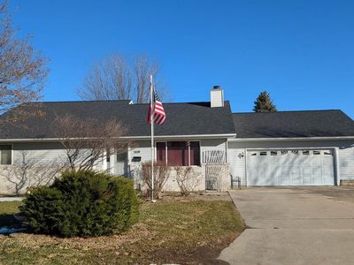 1418 N 24th St, Clear Lake, IA, 50428