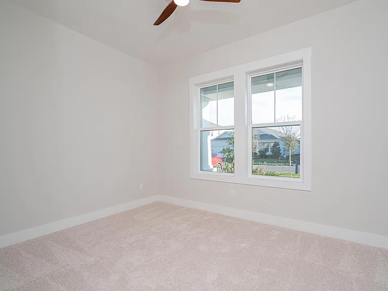11 Anastasia Cir — Photo 9