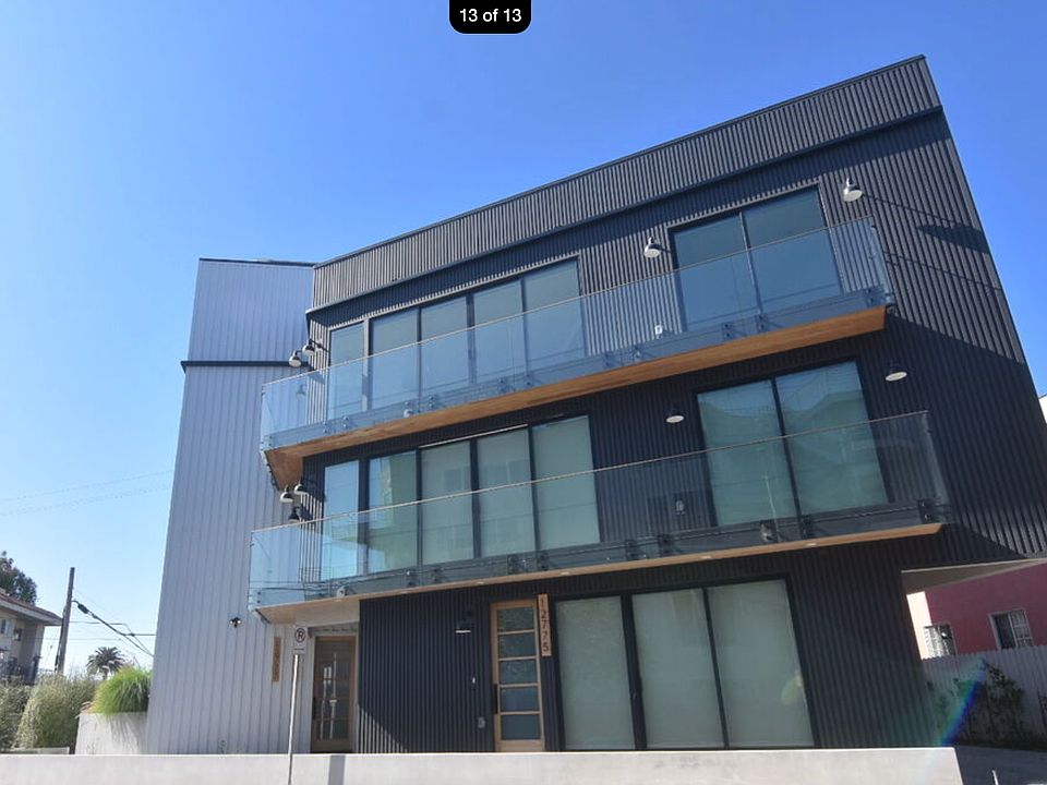 1st image of 3958 Moore St