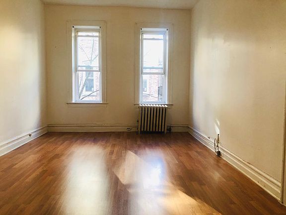 3rd image of 236 Lexington Ave #4E