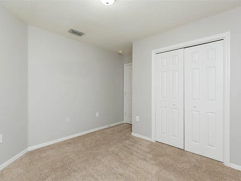 4550 Roundview Ct — Photo 27