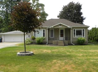 8068 Janis St, Shelby Township, MI 48317