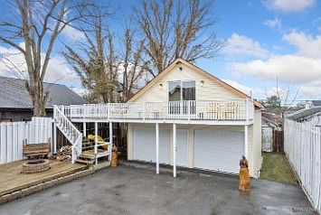2nd image of 203 E Main St