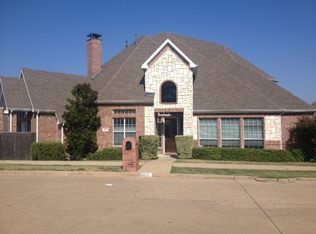 4812 Club View Cir, Mesquite, TX 75150