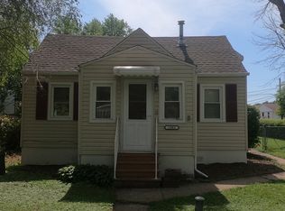 1502 N Oak Ave, Round Lake Beach, IL