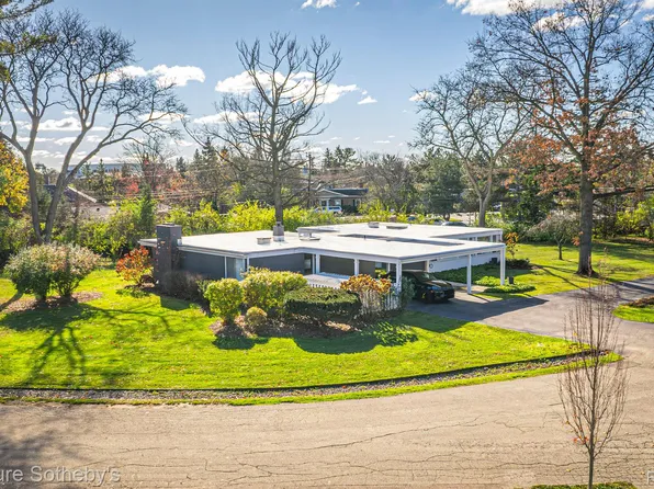 70 Judy Ln, Bloomfield Hills, MI 48304