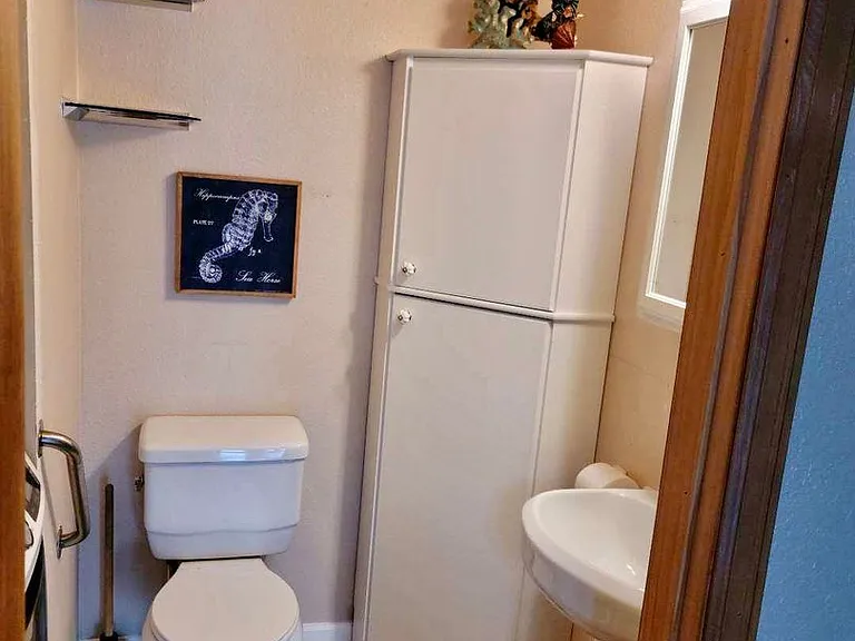 4616 Peck Dr — Photo 26