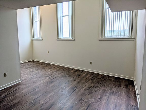4th image of 14 S 4th St Unit 309