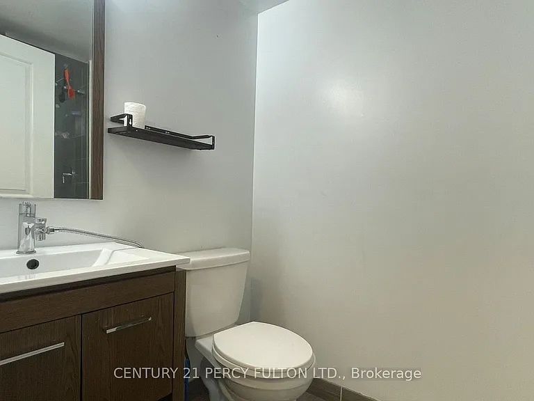30 Meadowglen Pl #208 — Photo 15