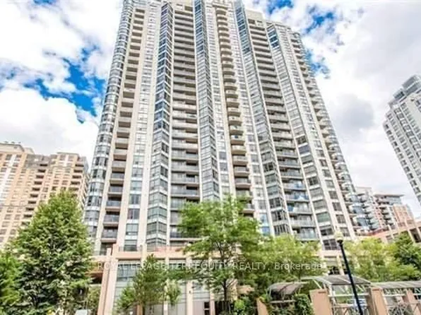 10 Northtown Way, Toronto, ON