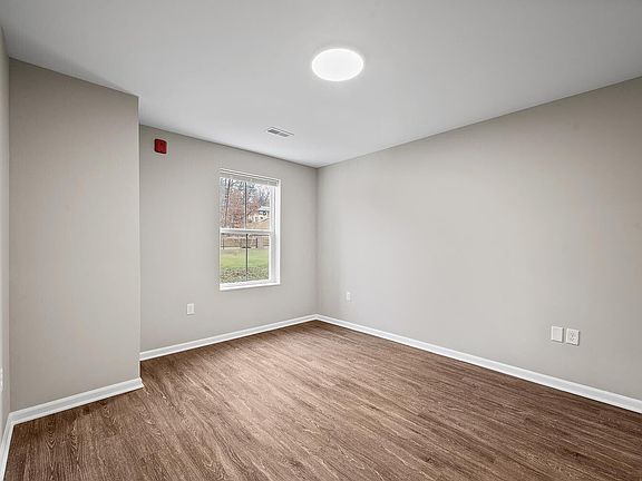 4th image of 1009 N Boundary Rd #1208