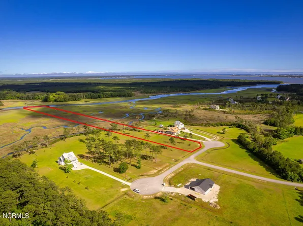 412 Madewood Lane, Newport, NC 28570