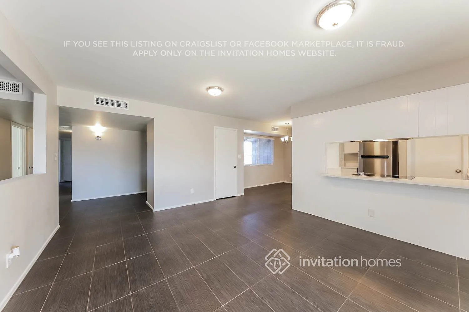3518 W Shangri La Rd Phoenix, AZ 85029 — Photo 2