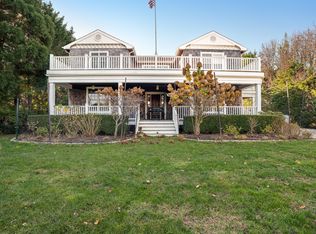 43 Gansett Ln, Amagansett, NY 11930