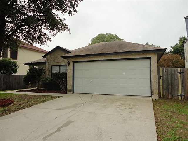 1st image of 2127 Fox Meadow Dr