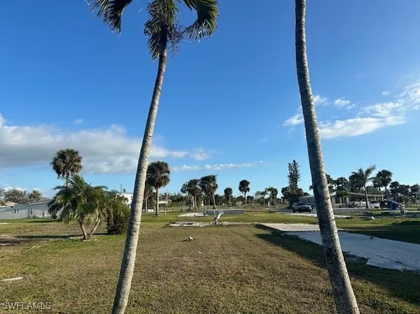 13651 Nightbird Dr, Fort Myers, FL 33908