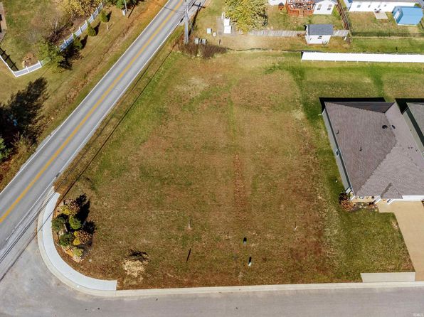 3112 Fehme Ct, Evansville, IN 47725