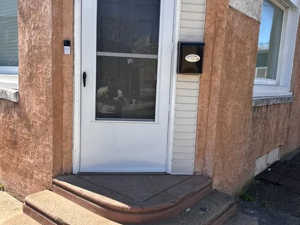 1500 S Taylor St, Philadelphia, PA 19146