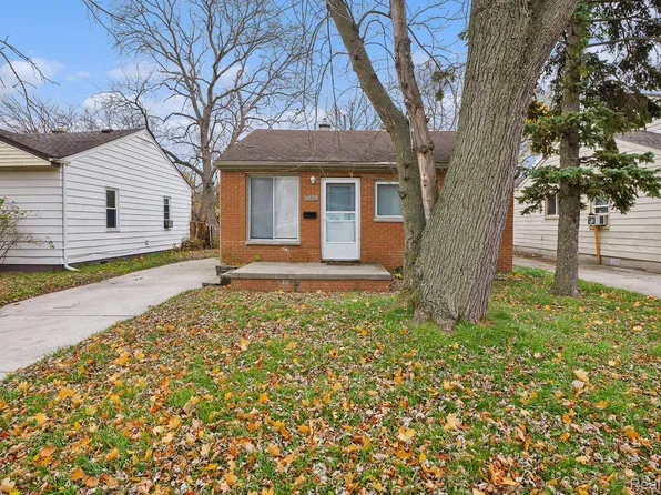 20846 Atlantic Ave, Warren, MI 48091