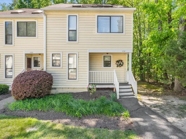 1701 Early Settlers Rd, North Chesterfield, VA 23235
