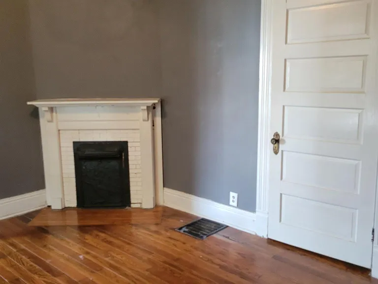 3924 S 1st St — Photo 3