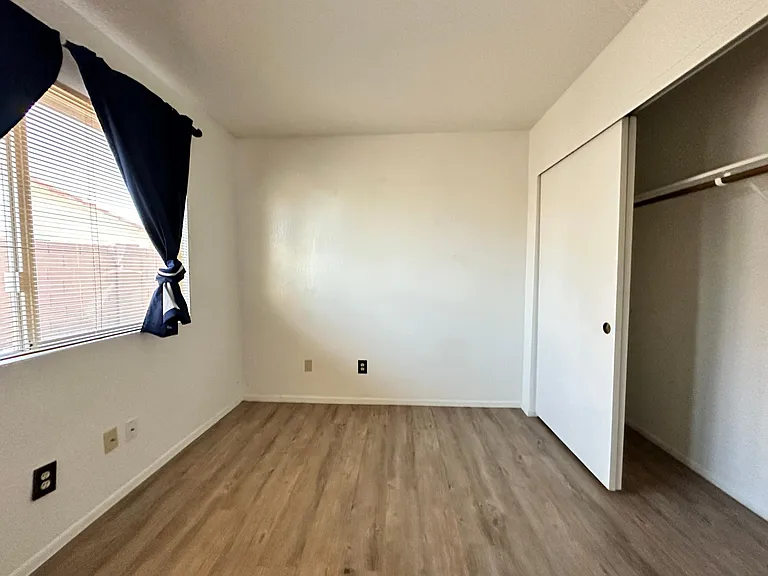 2179 W Calle Del Norte Dr — Photo 18
