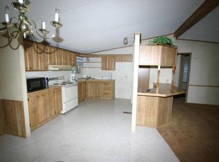 9916 Swasey Dr, Redding, CA 96001