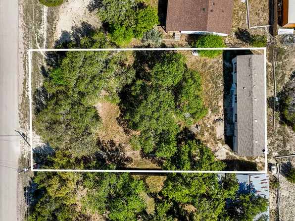 1231 Rotherman, Canyon Lake, TX 78133