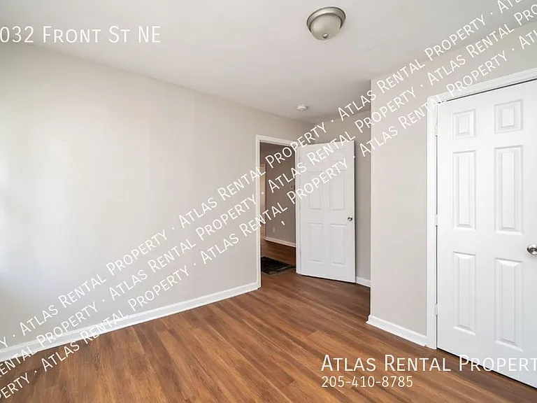 2032 Front St NE — Photo 12