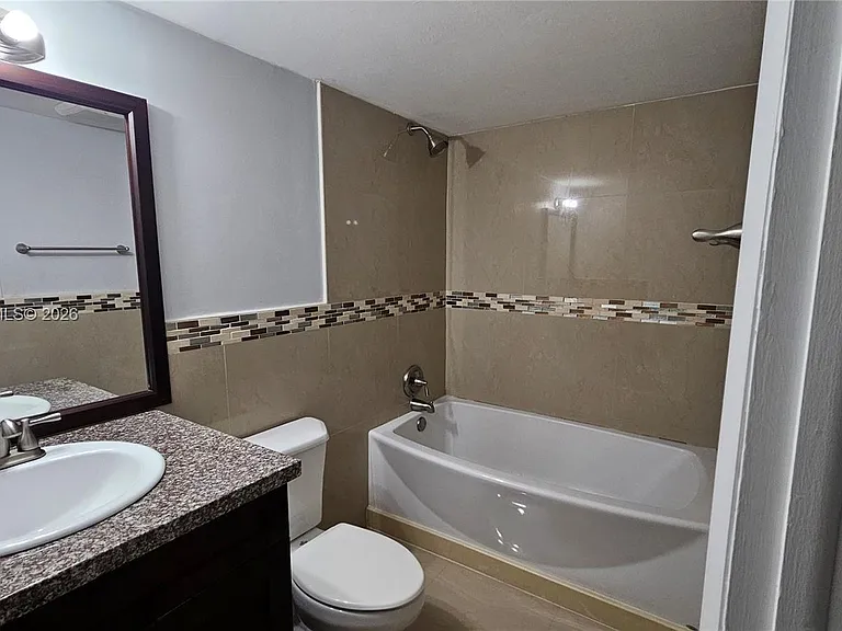 14311 N Kendall Dr #407A — Photo 7