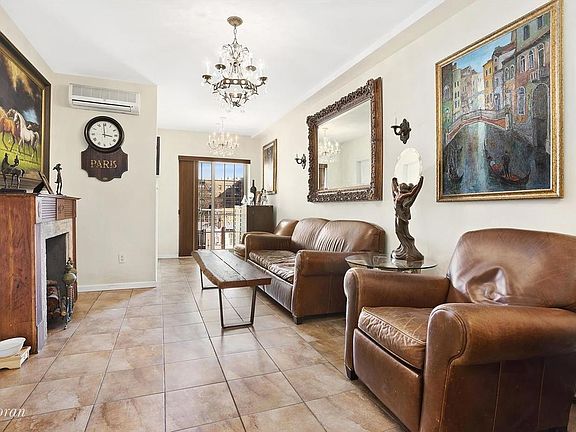 2nd image of 2333 31st Ave APT 5B