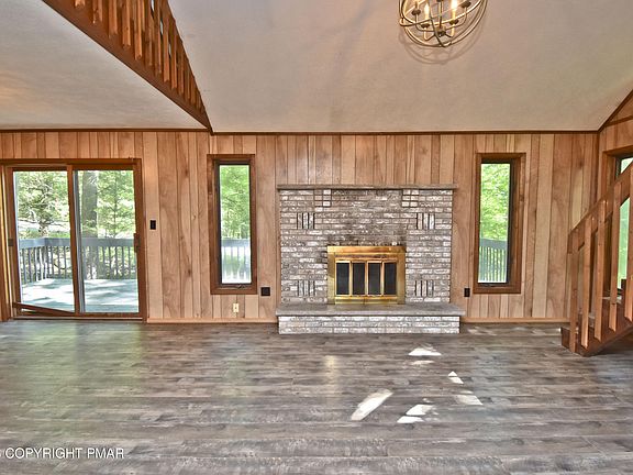 5th image of 148 Manchester Dr