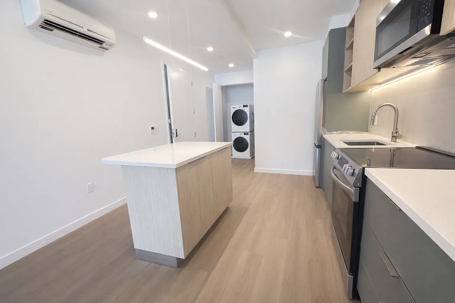 158 Lott Street — Photo 2