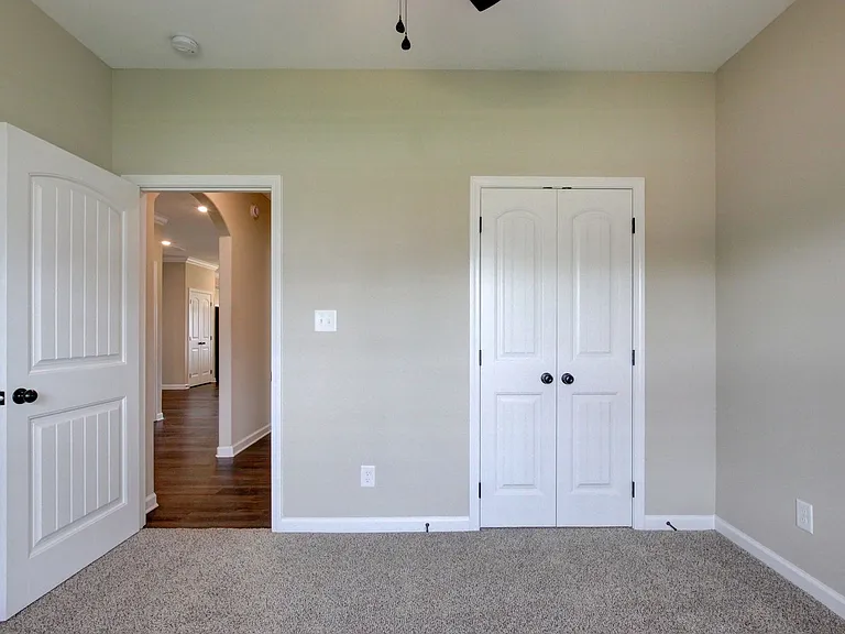 2547 Rafiki Dr — Photo 56