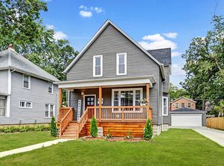 1638 W 100th Pl, Chicago, IL 60643