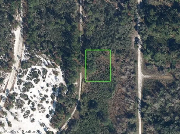 3016 Holly St, Lake Placid, FL 33852
