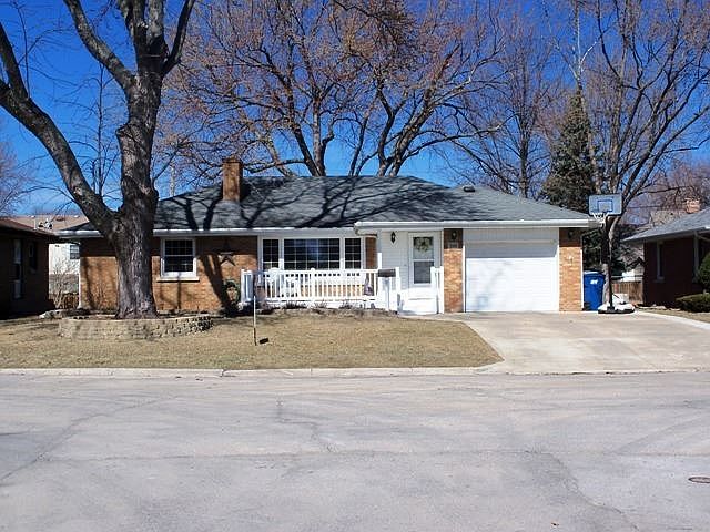 1st image of 599 Stockton Heights Dr
