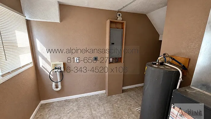 2 bed, 1.0 bath, 900 sqft, $1,200 — Photo 4