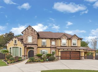 607 Spring Dr, Pasadena, TX 77504