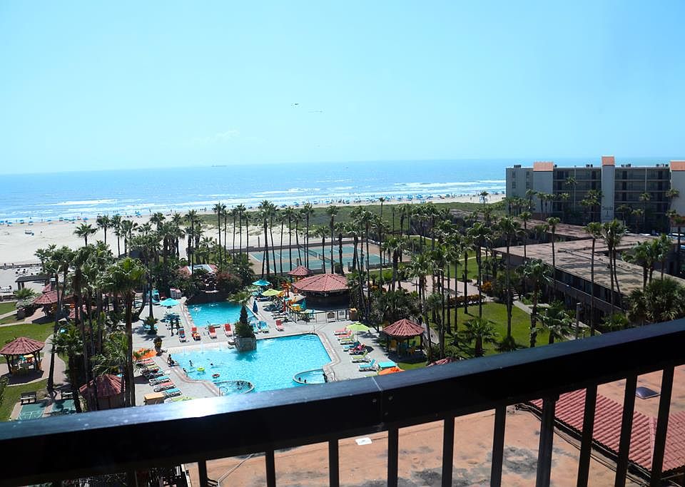 1st image of 500 Padre Blvd APT 4704
