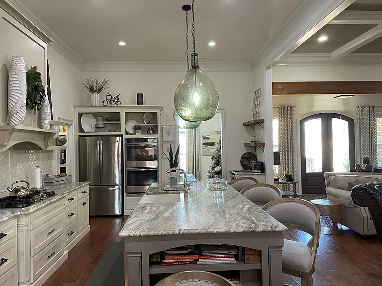 215 Stacy Ln — Photo 16