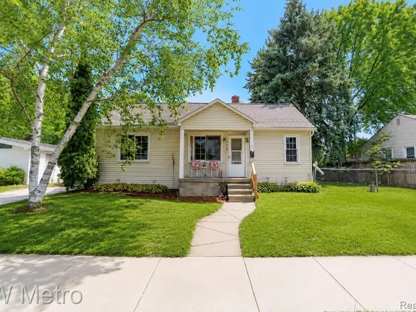 1406 Rosewood St, Ferndale, MI 48220