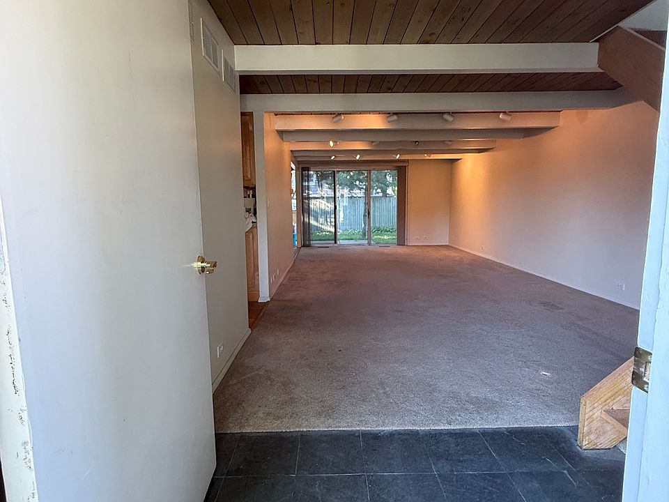 Livingroom1