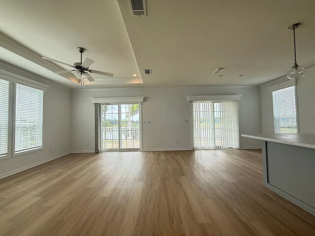 2 bed, 2.0 bath, 1669 sqft, $1,709 — Photo 4