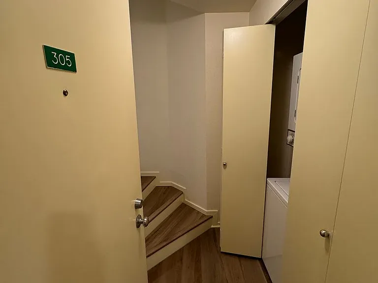 6th Ave Apartments — Photo 56