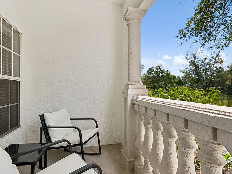 Casa Bella on Westshore — Photo 16