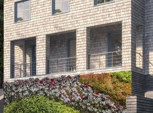 672 Steamboat Rd, Greenwich, CT 06830