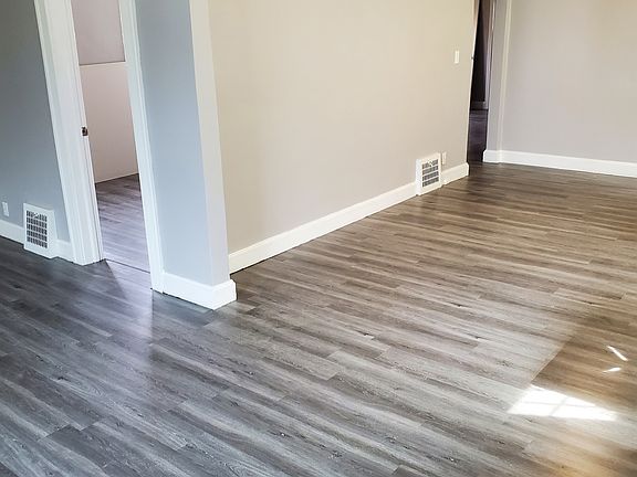 5th image of 6209 S Benton Ave